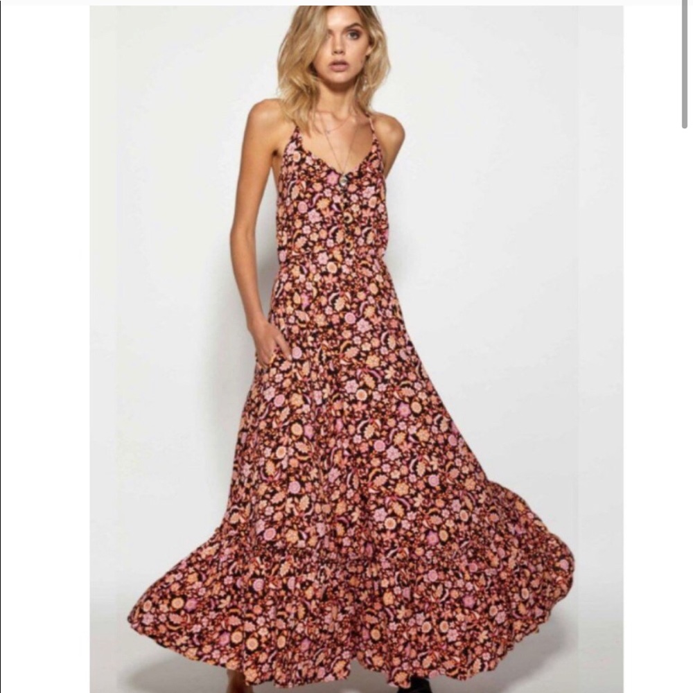Kivari Hendrix halter dress⚡️✨